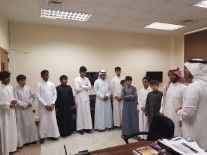 Students of Al-Tomouh Preparatory School at Jamoum Pay a Visit to Jamoum Computer Science Department